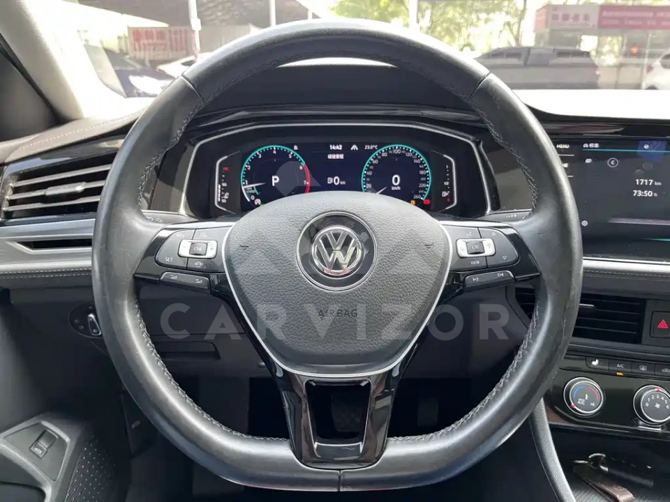 Volkswagen Sagitar