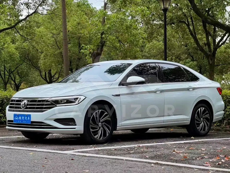 Volkswagen Sagitar