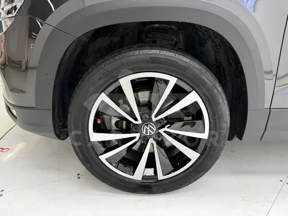 Volkswagen Tharu