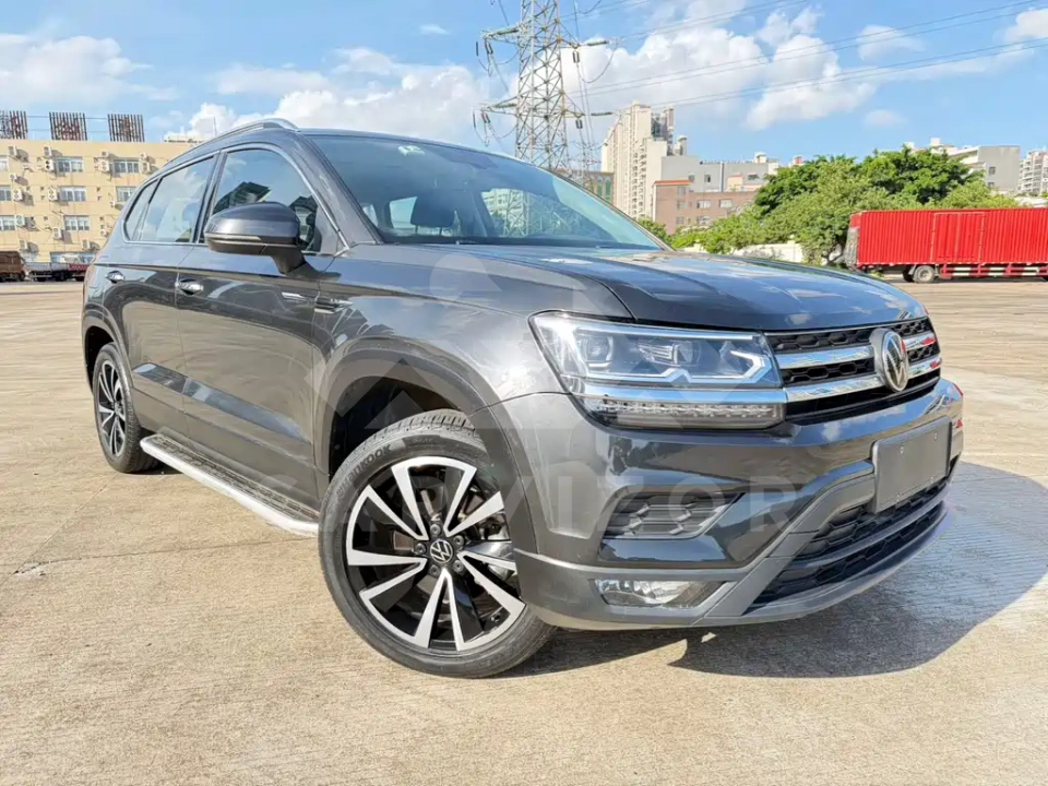 Volkswagen Tharu