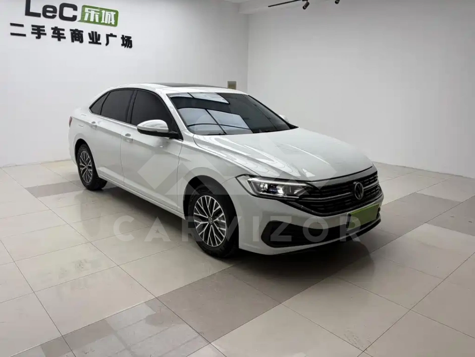 Volkswagen Sagitar