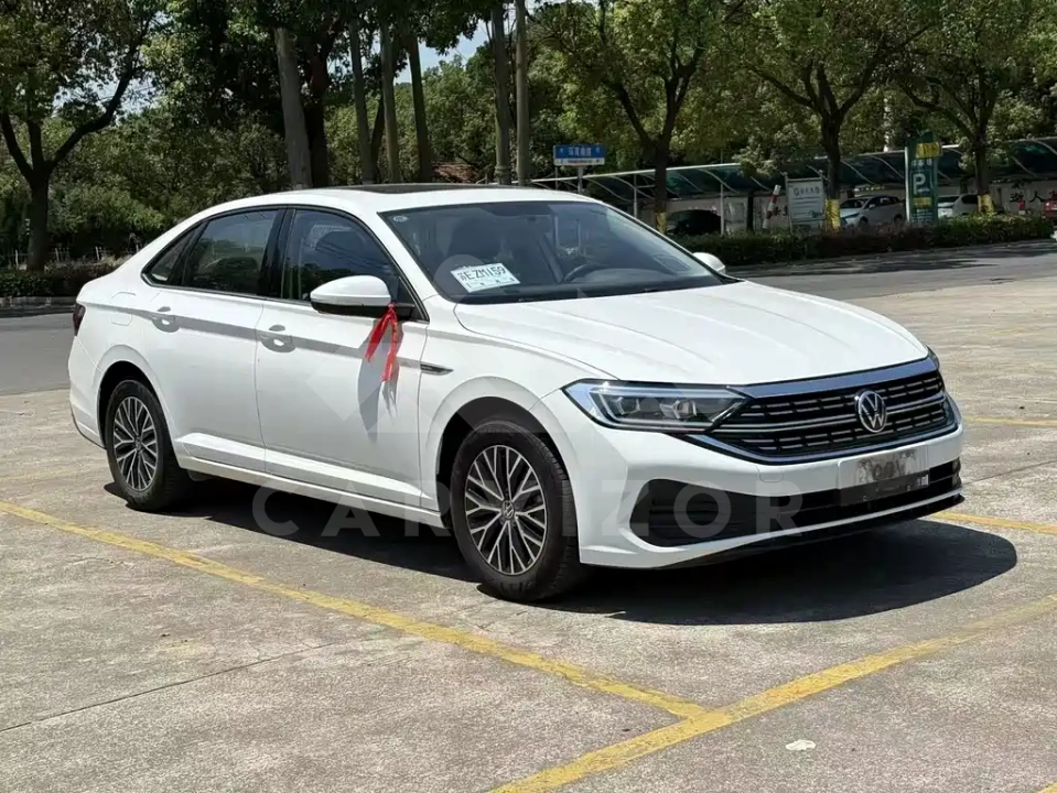 Volkswagen Sagitar