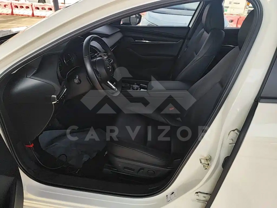 Mazda 3 Axela