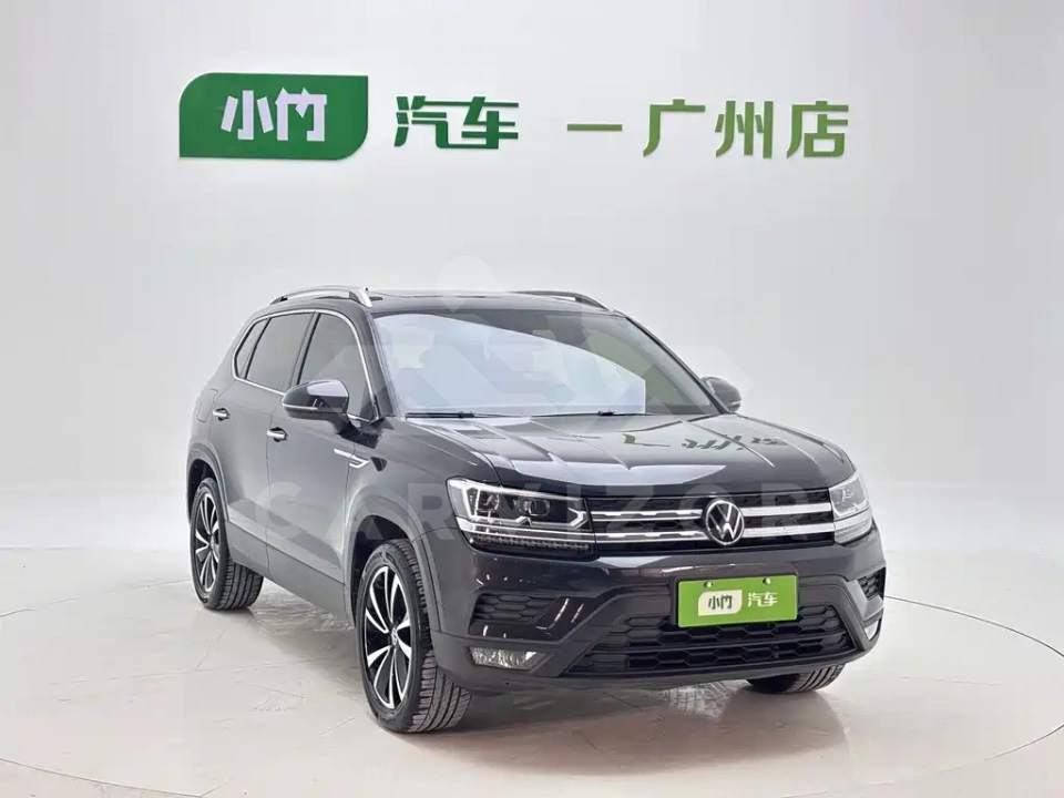 Volkswagen Tharu