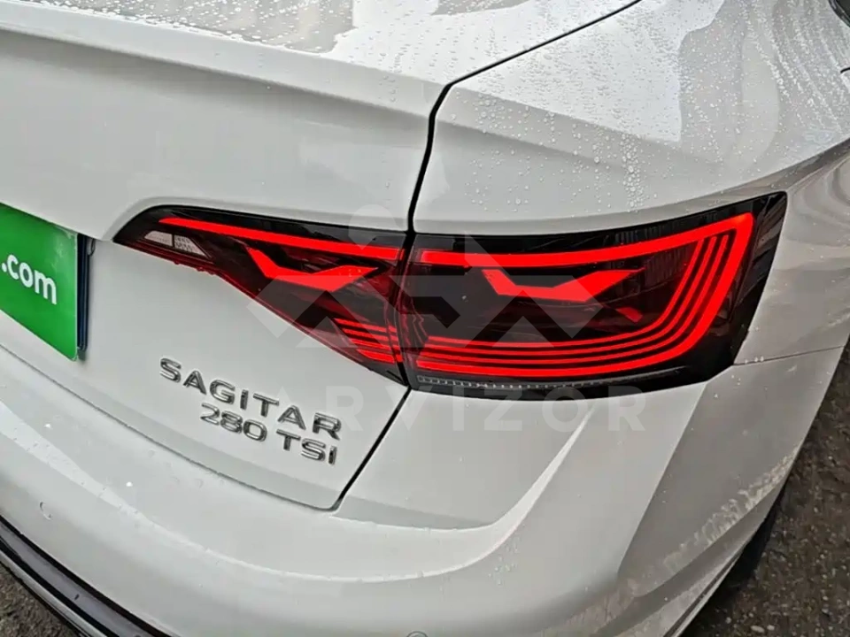 Volkswagen Sagitar