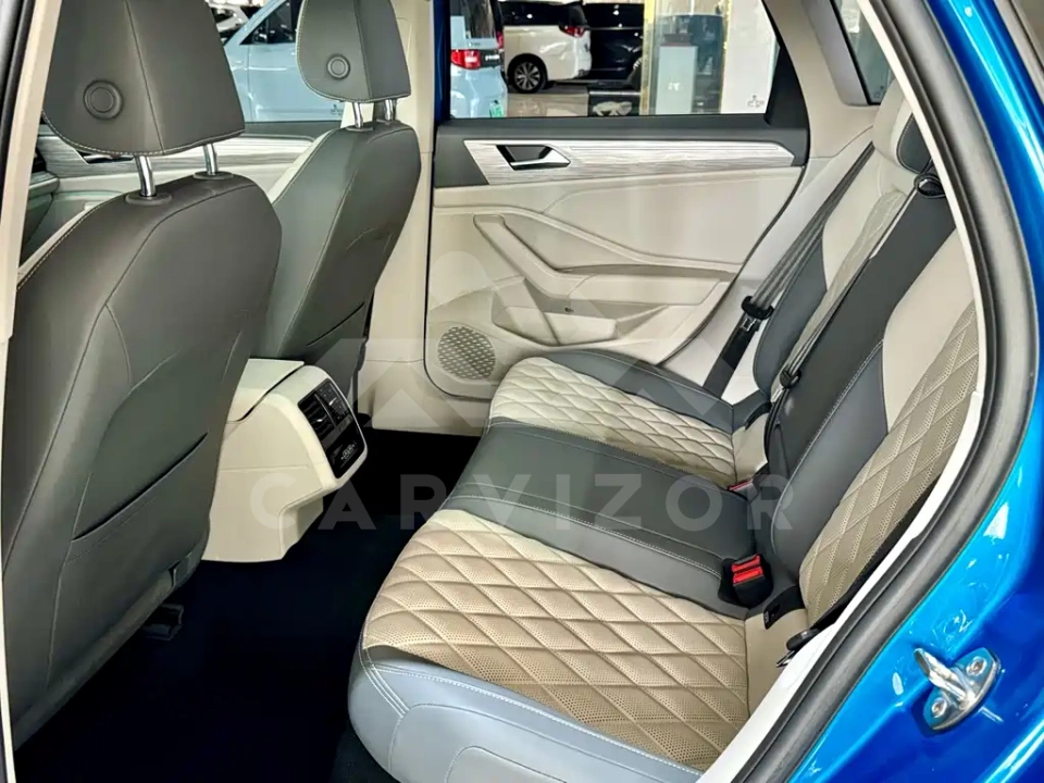 Volkswagen Sagitar