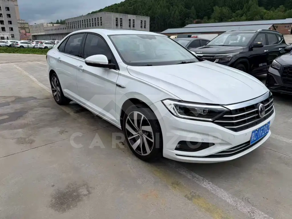 Volkswagen Sagitar
