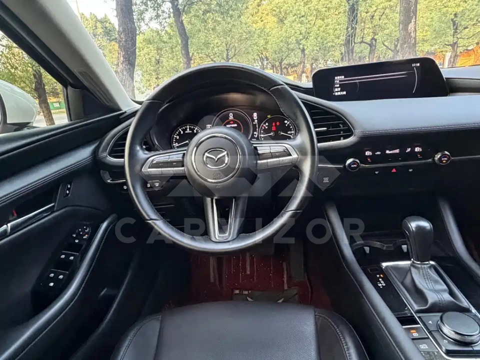 Mazda 3 Axela