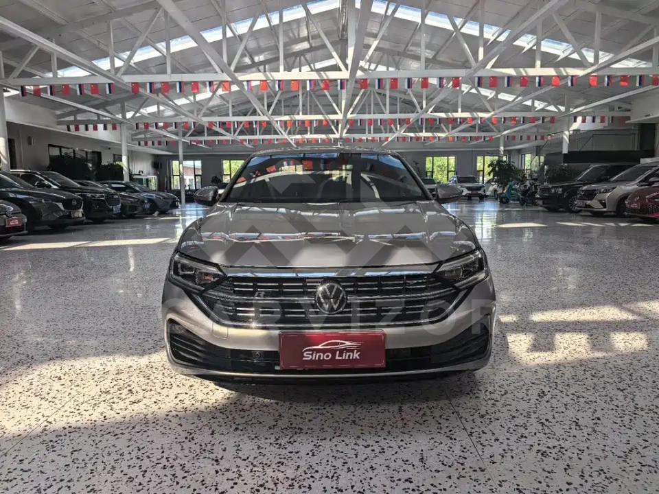 Volkswagen Sagitar