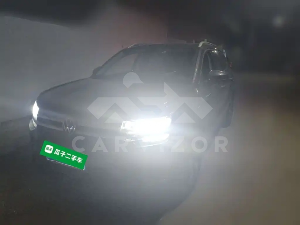 Volkswagen Tharu