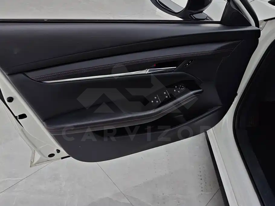 Mazda 3 Axela