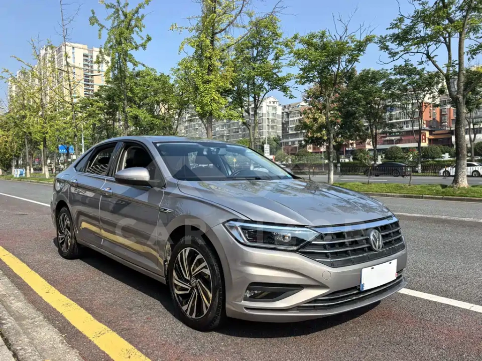 Volkswagen Sagitar