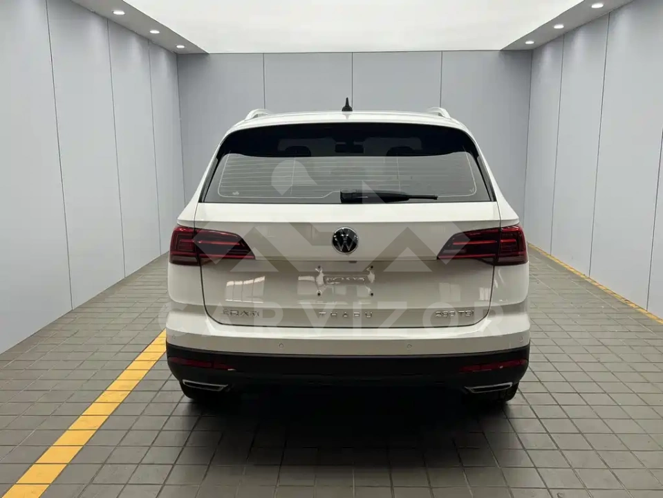 Volkswagen Tharu