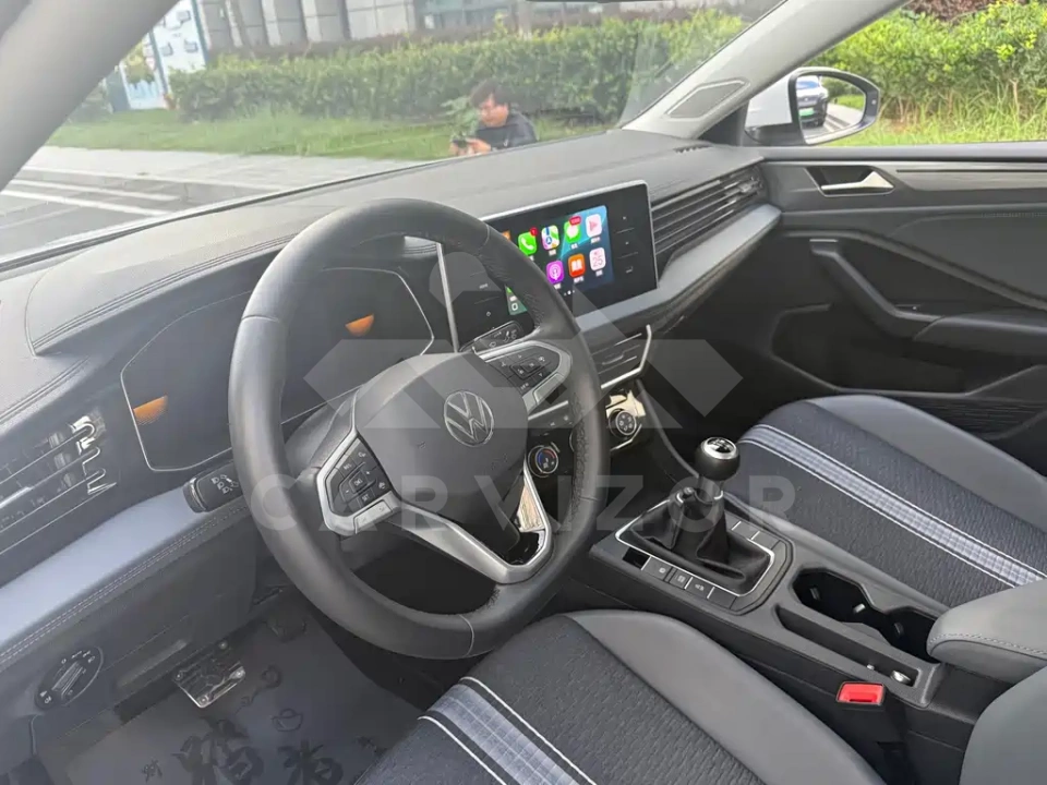 Volkswagen Sagitar