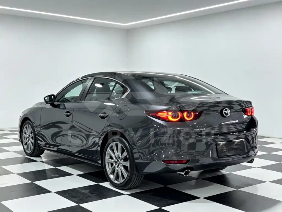 Mazda 3 Axela
