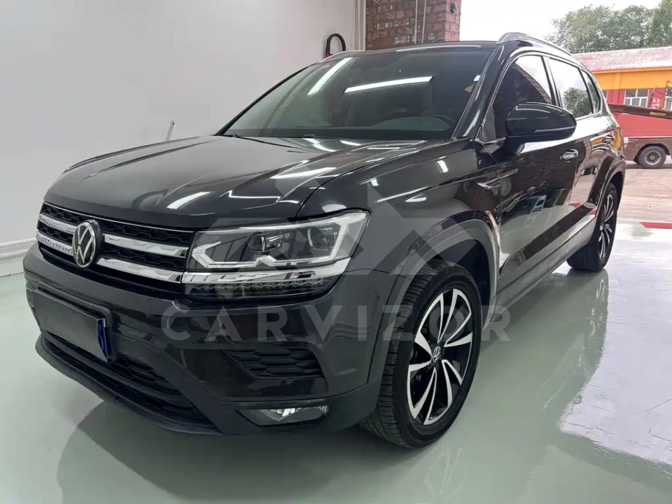 Volkswagen Tharu
