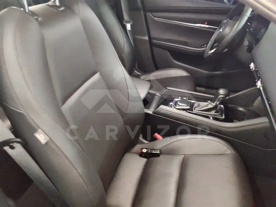 Mazda 3 Axela
