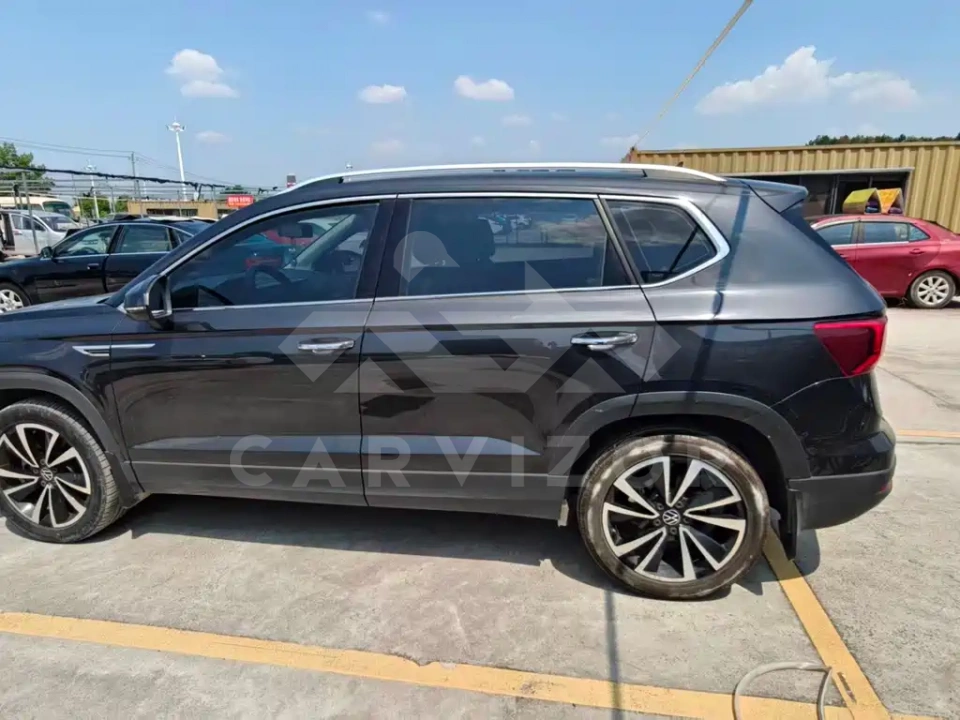 Volkswagen Tharu