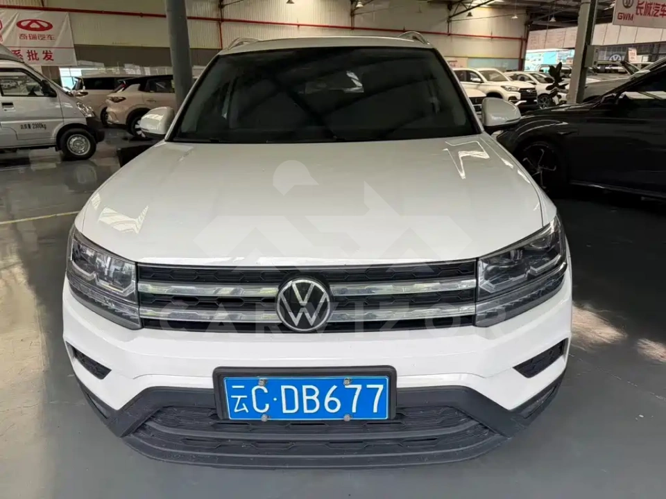 Volkswagen Tharu