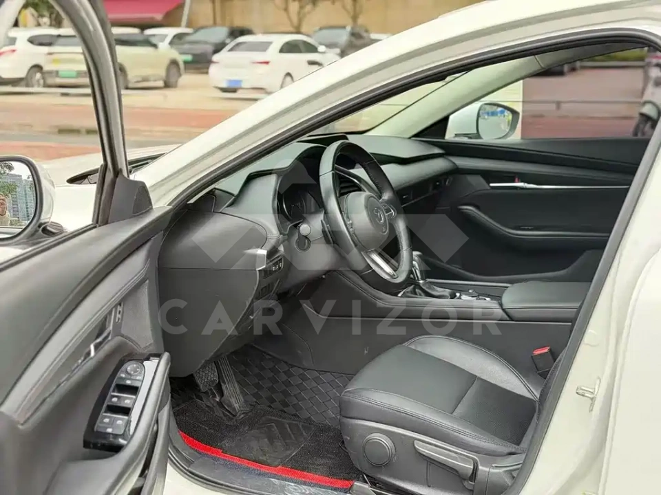 Mazda 3 Axela