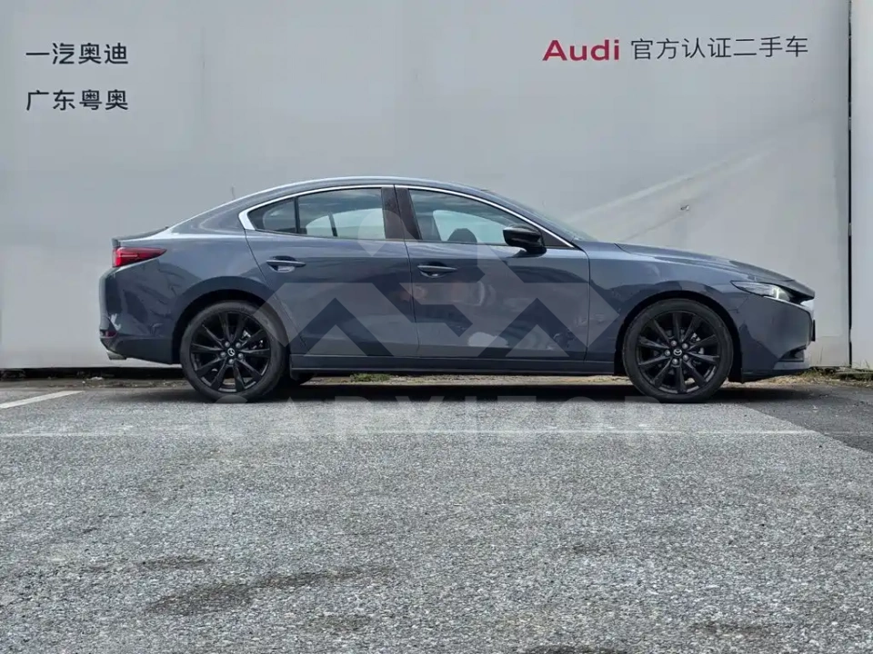 Mazda 3 Axela