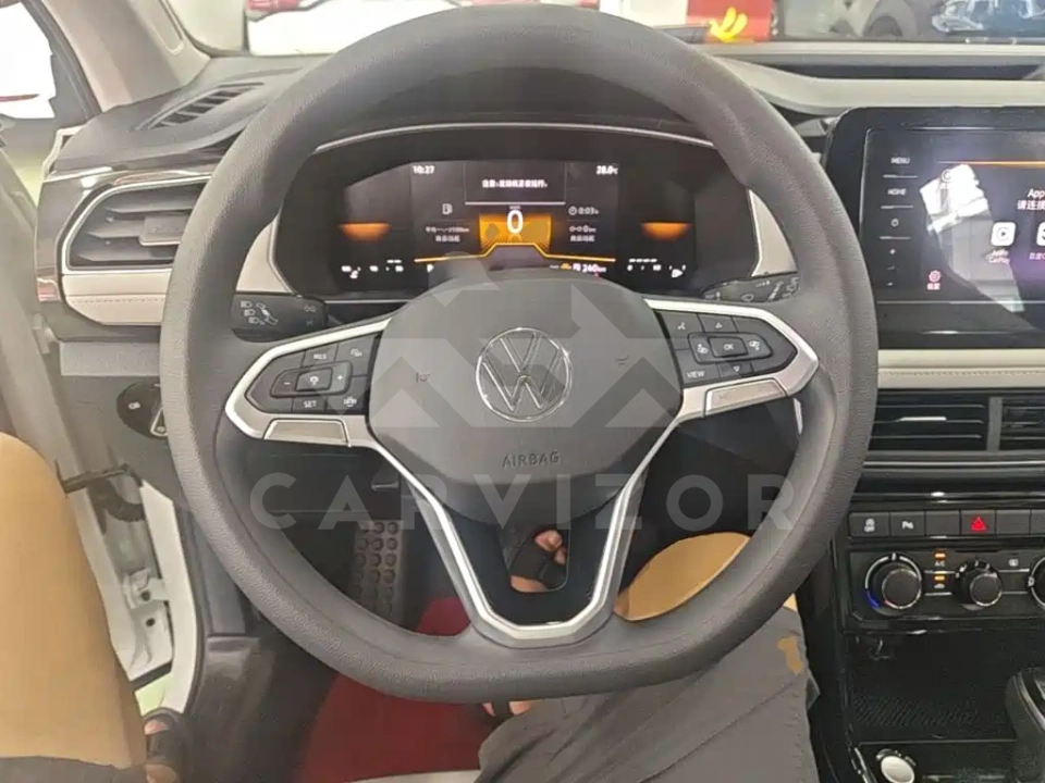 Volkswagen Tharu