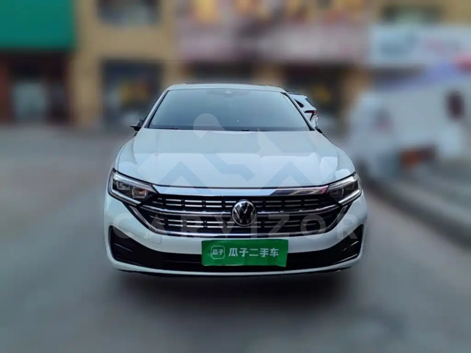 Volkswagen Sagitar