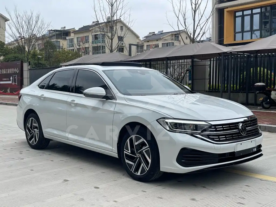 Volkswagen Sagitar