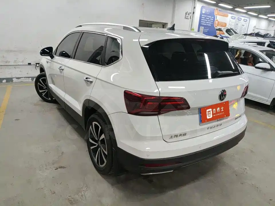 Volkswagen Tharu