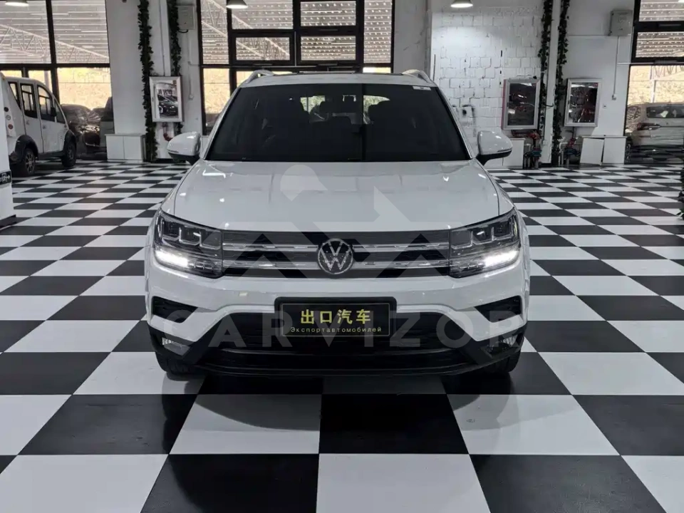 Volkswagen Tharu