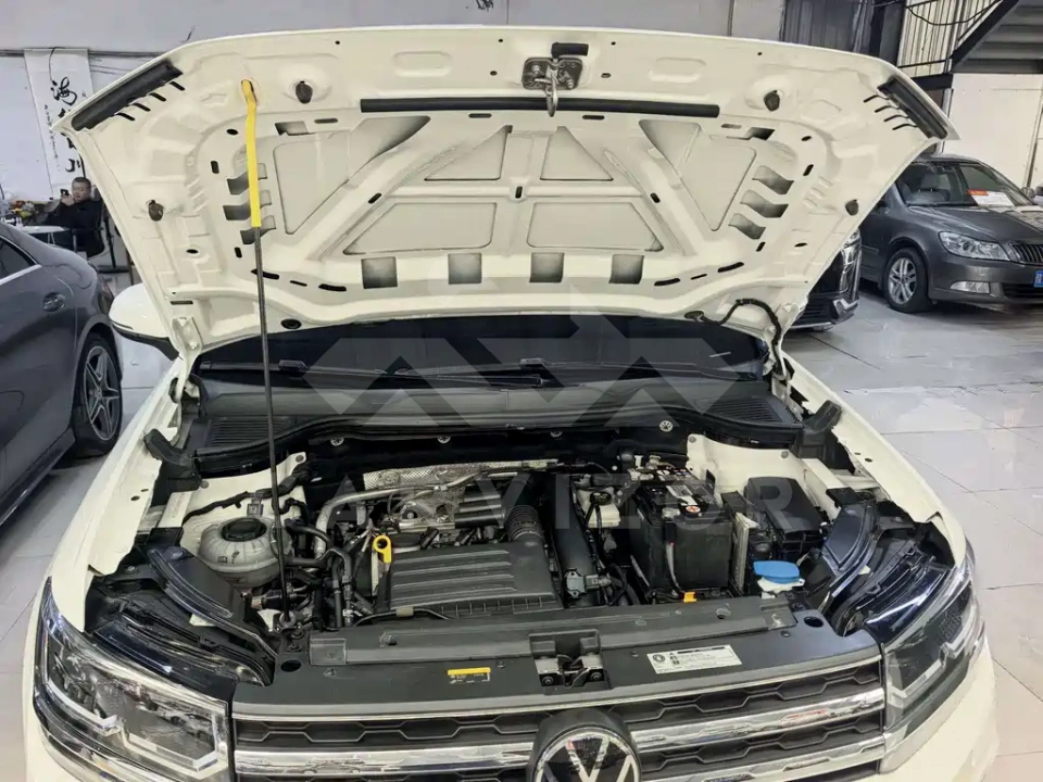 Volkswagen Tharu