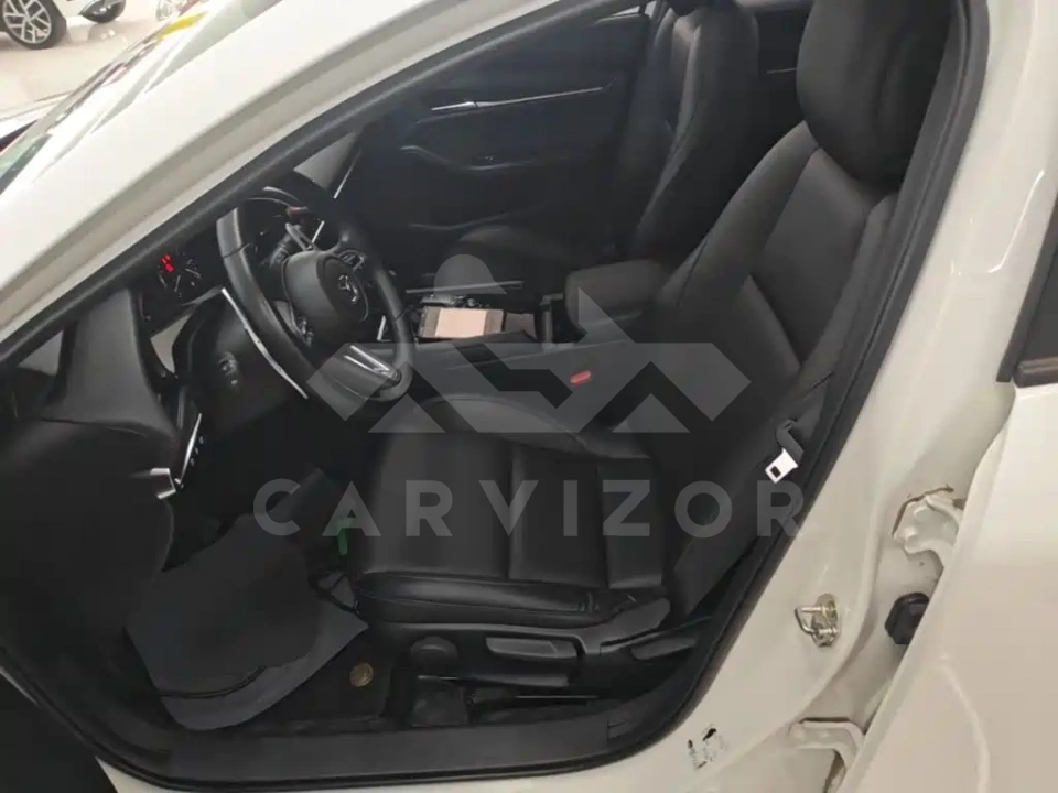Mazda 3 Axela