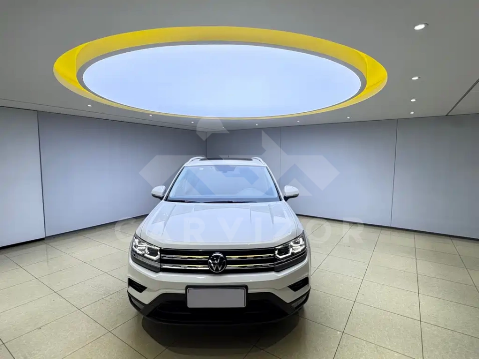 Volkswagen Tharu