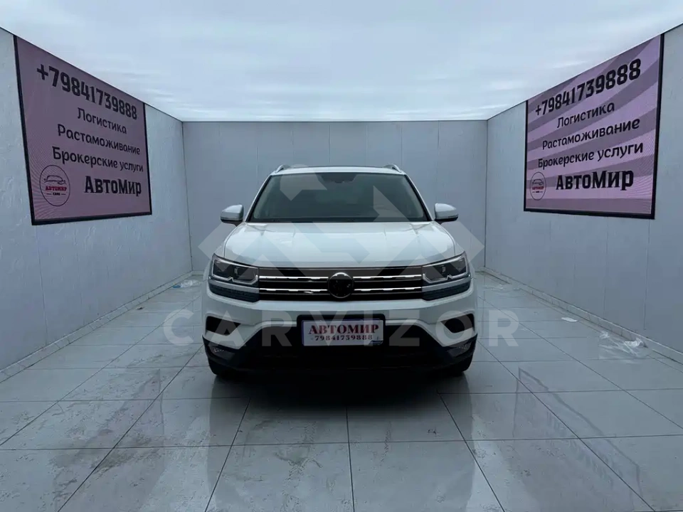 Volkswagen Tharu