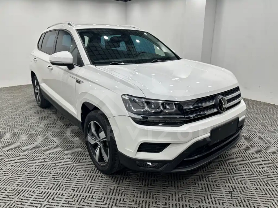 Volkswagen Tharu