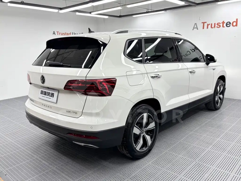 Volkswagen Tharu