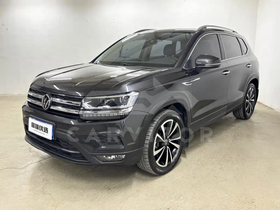 Volkswagen Tharu