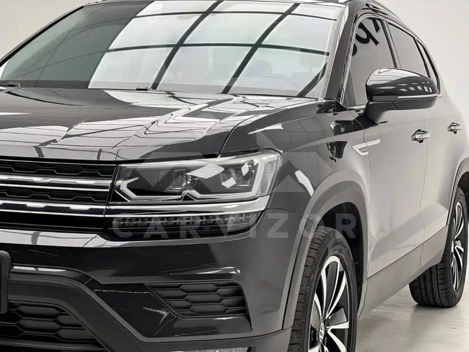 Volkswagen Tharu