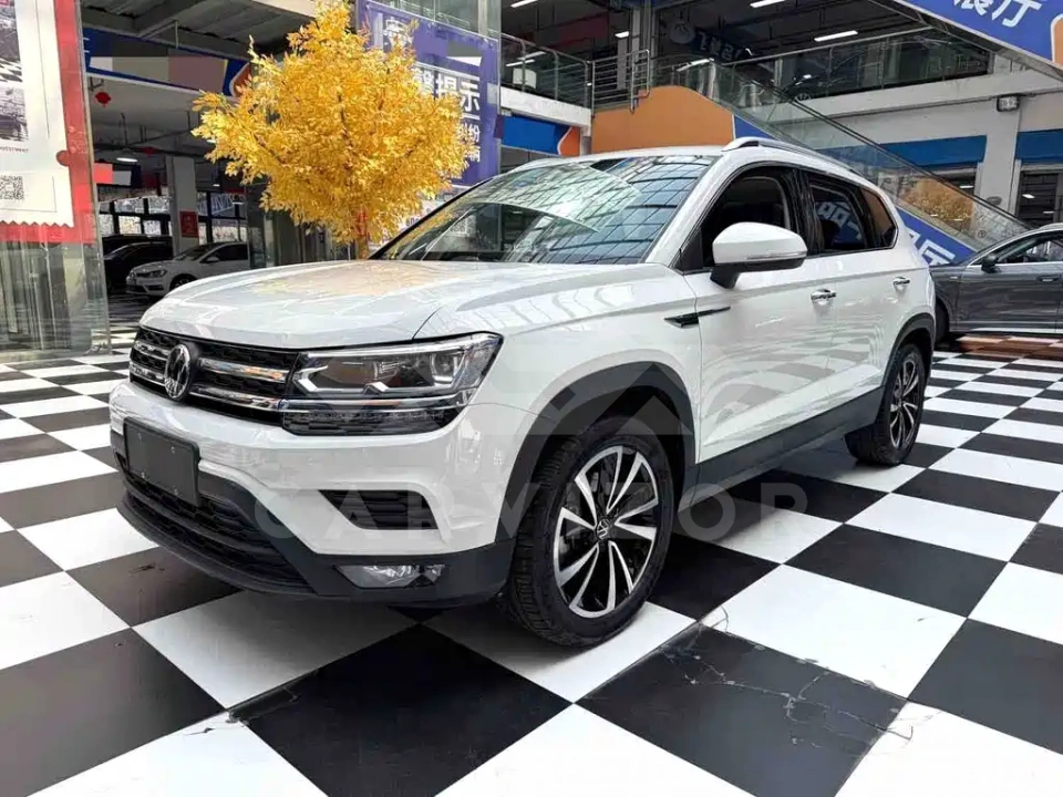 Volkswagen Tharu
