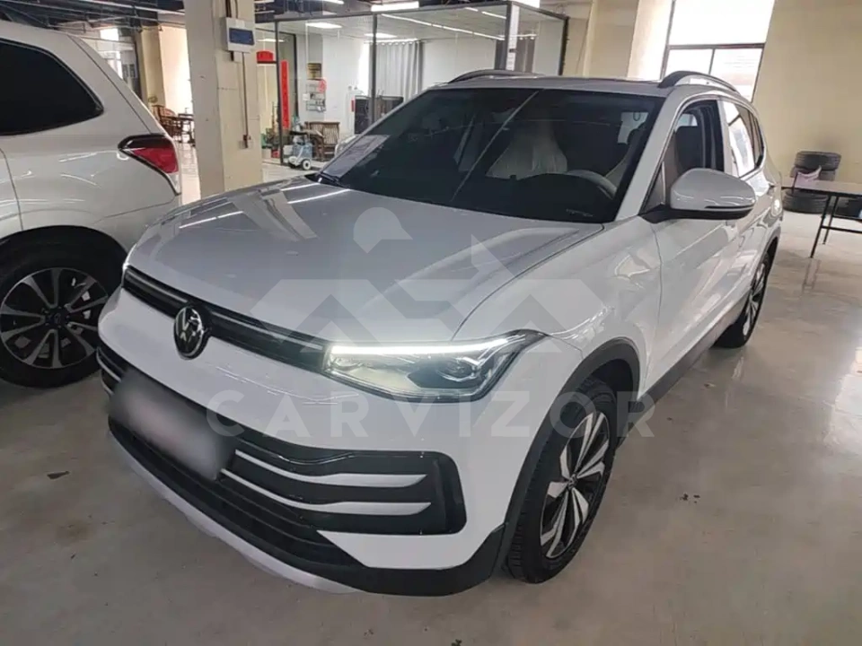 Volkswagen Tharu