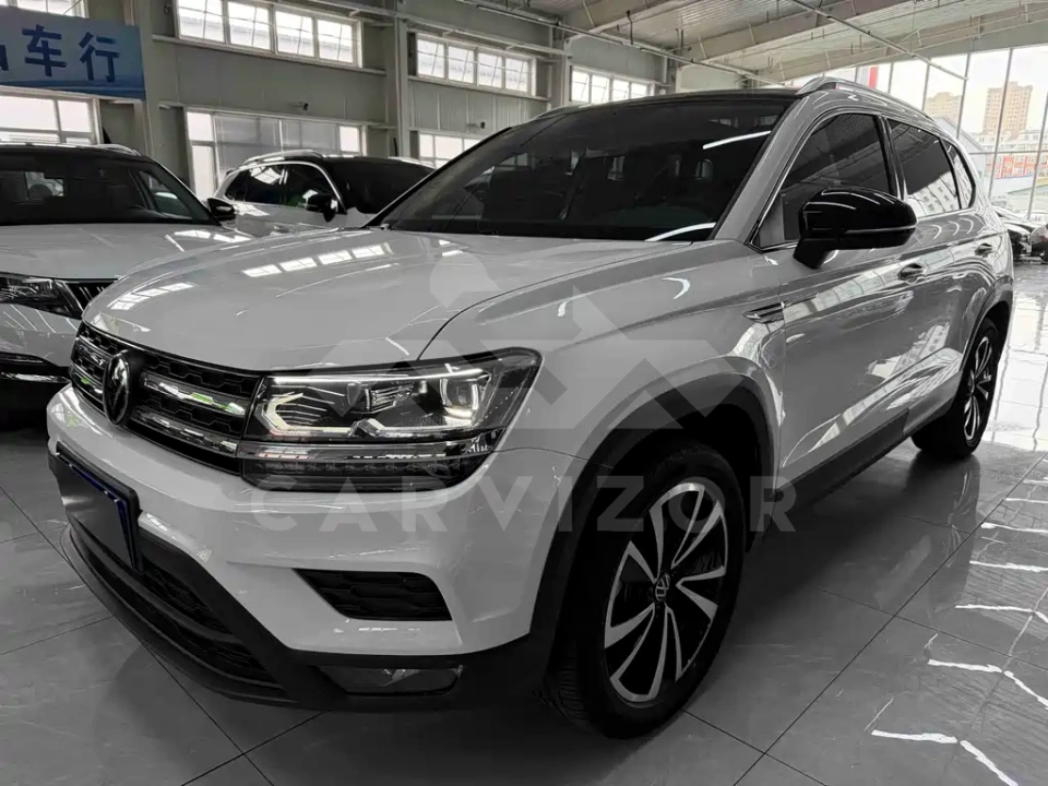 Volkswagen Tharu