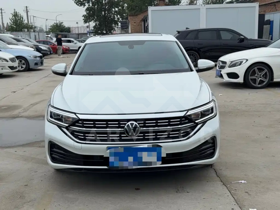 Volkswagen Sagitar