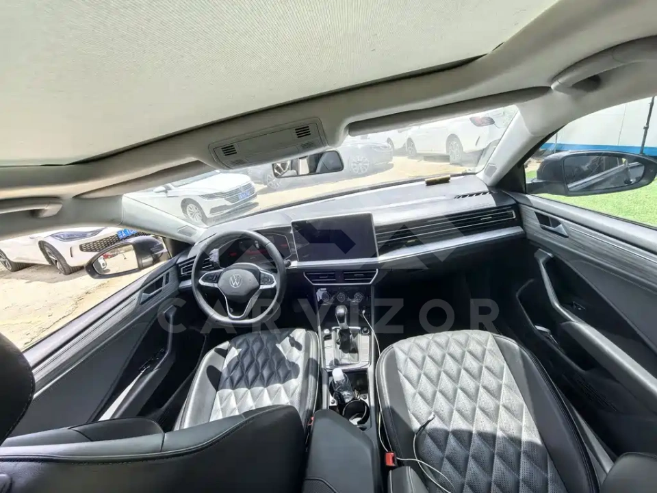 Volkswagen Sagitar