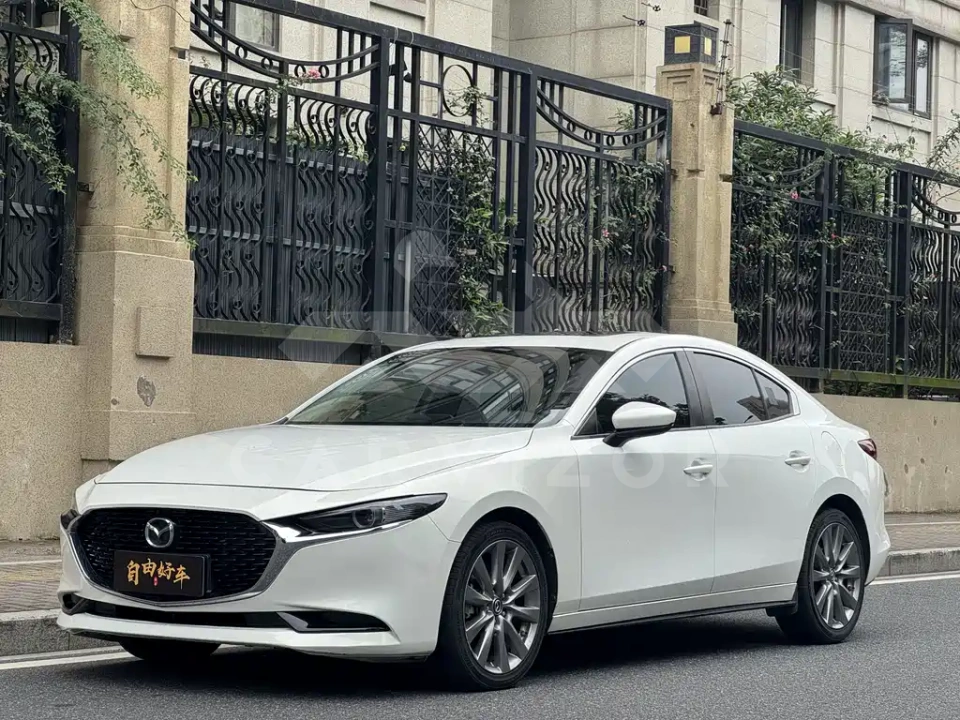 Mazda 3 Axela