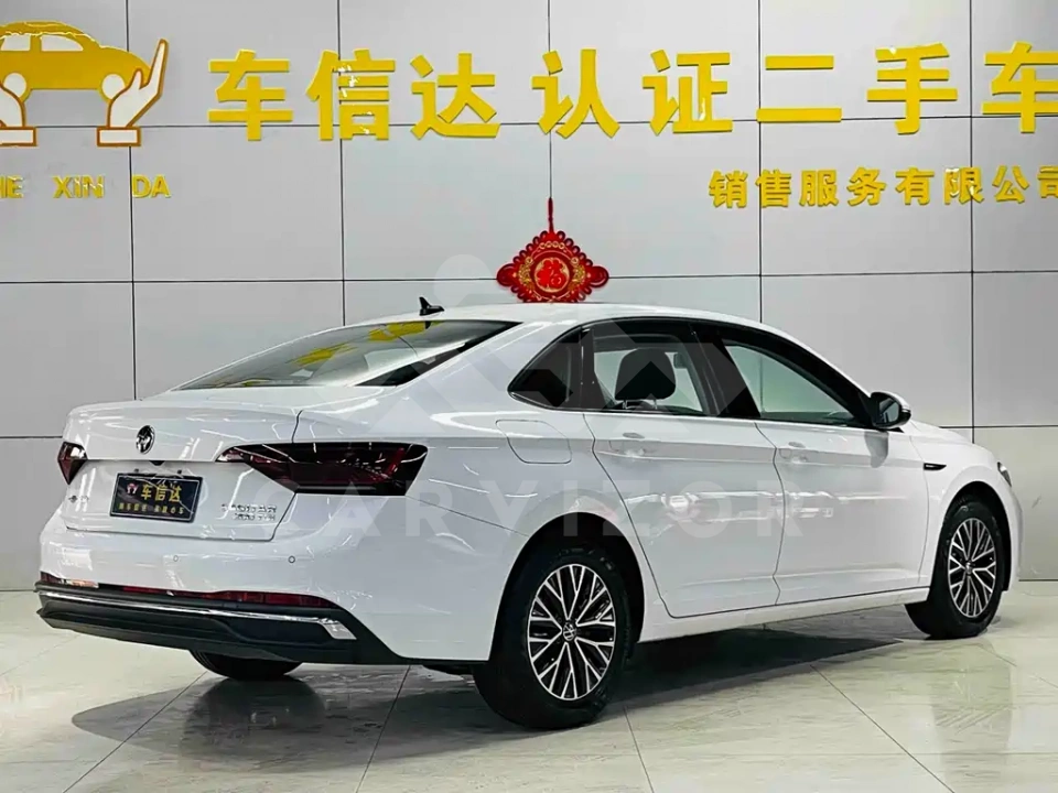 Volkswagen Sagitar