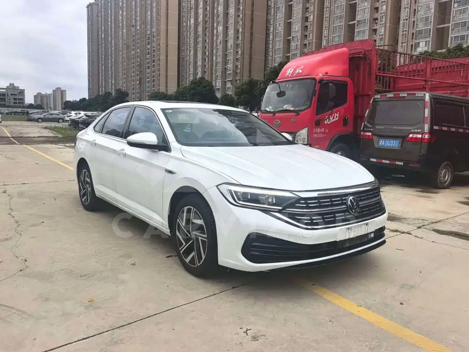Volkswagen Sagitar