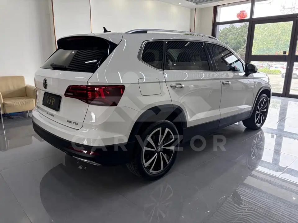 Volkswagen Tharu