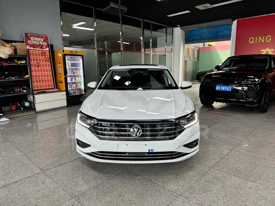 Volkswagen Sagitar
