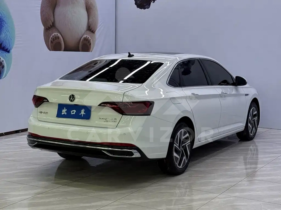 Volkswagen Sagitar
