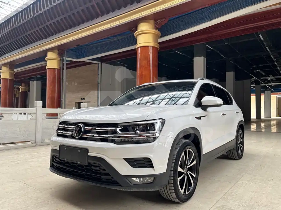 Volkswagen Tharu
